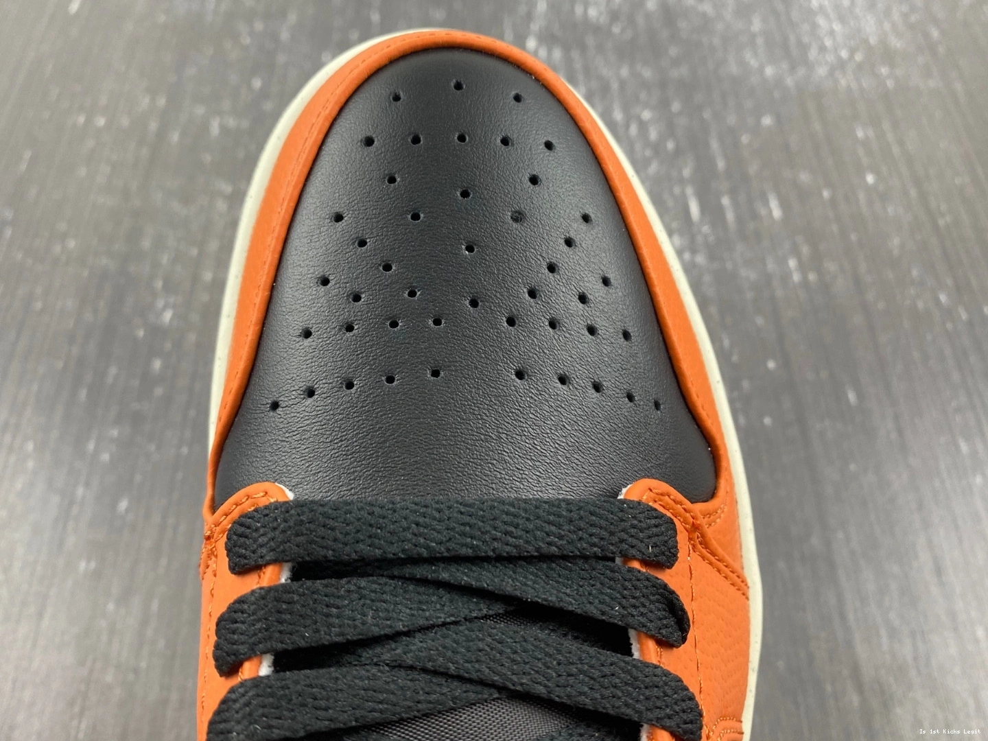 Jordan DV1299-800 Spice 1 WMNS Sport Low Air 0215